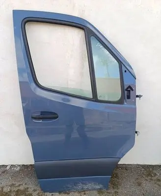 Mercedes-Benz Sprinter W907 W910 Front door
