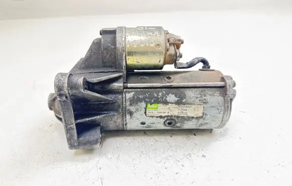 Mitsubishi Carisma Starter motor 8200064465B 30620657 D7R48