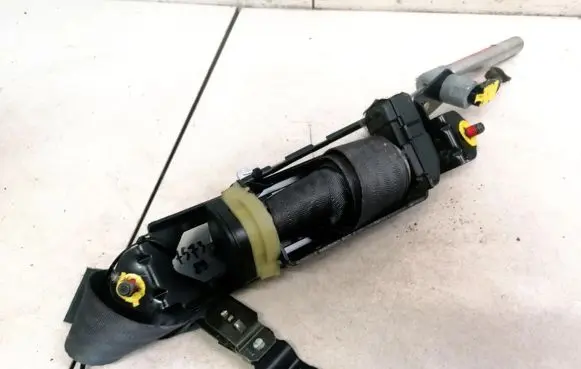 Volvo S80 Front seatbelt 9476735