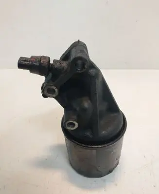 Toyota RAV 4 (XA20) Oil filter mounting bracket