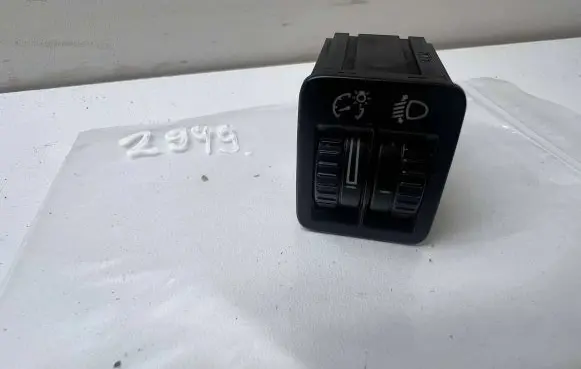 Volkswagen PASSAT B7 Headlight level height control switch 3AA941333