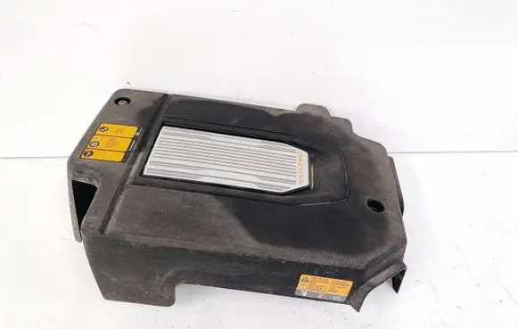 Opel Ampera Engine cover (trim) 22886718