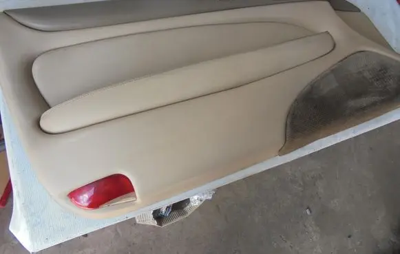Jaguar XK8 - XKR Front door card panel trim
