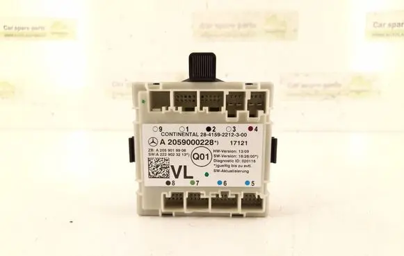 Mercedes-Benz C W205 Door control unit/module 2059000228 2059000328