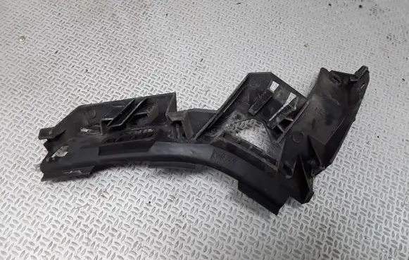 Volkswagen Golf Plus Rear bumper mounting bracket 5M0807394A