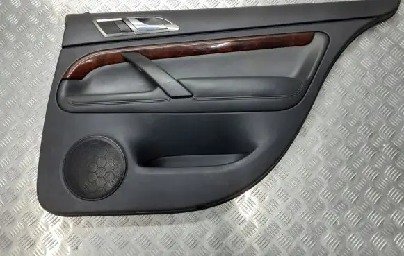 Skoda Superb B5 (3U) Front door card panel trim 0010112135619