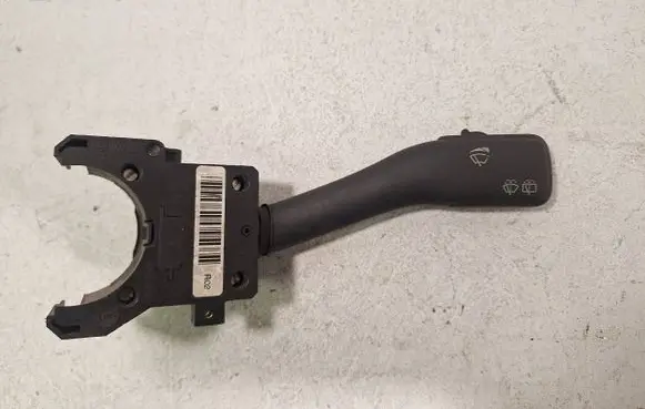 Volkswagen Golf IV Wiper control stalk 4B0953503F