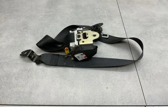 Skoda Fabia Mk3 (NJ) Front seatbelt 626732300F