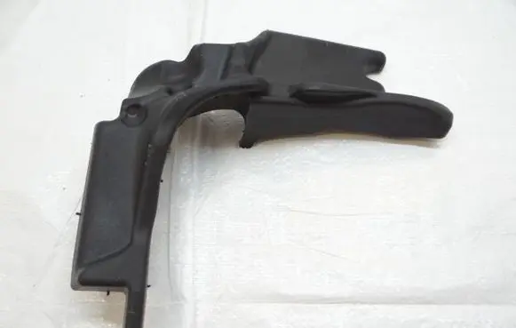 Peugeot 5008 Windshield trim 9686358580