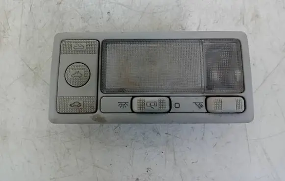 Volkswagen Transporter - Caravelle T4 Front seat light 1H0947111