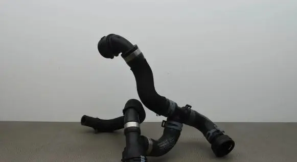 Audi A7 S7 4K8 Engine coolant pipe/hose 4K0122109N 4K0122445A