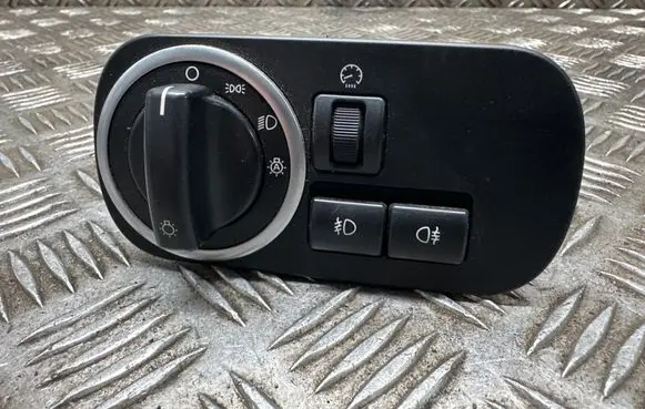 Land Rover Discovery 4 - LR4 Light switch AH2213A024AC E0201043 0481623