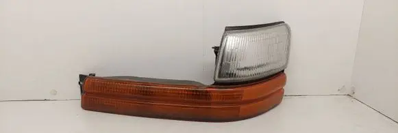 Chrysler Voyager Front indicator light 4399713 A00158622
