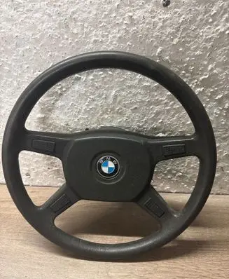 BMW 3 E30 Steering wheel 11528964