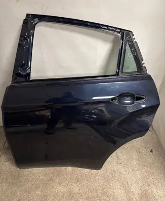 BMW X6 F16 Rear door