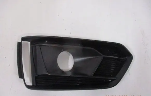 Audi A5 Dashboard side air vent grill/cover trim 8W6807681