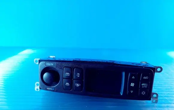 Mitsubishi Lancer X Climate control unit CAB502A006 MR201367