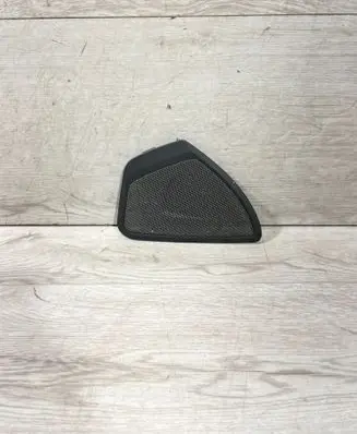BMW 1 F20 F21 Front door speaker cover trim 724010