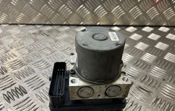 KIA Sportage ABS Pump BE6009R300 R36GAEJC1125720