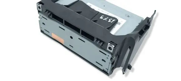 Porsche Taycan 9J1 Radio/CD/DVD/GPS head unit 9J1035070AE