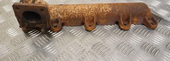 Exhaust manifold