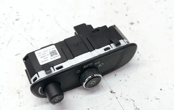 Buick Encore I Light switch 84192536