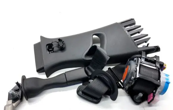 Opel Insignia B Front seatbelt 23464716
