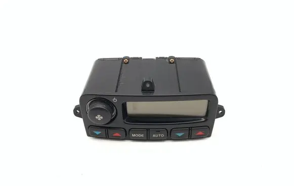 Jaguar XJ X350 Climate control unit 2W9318D430AD