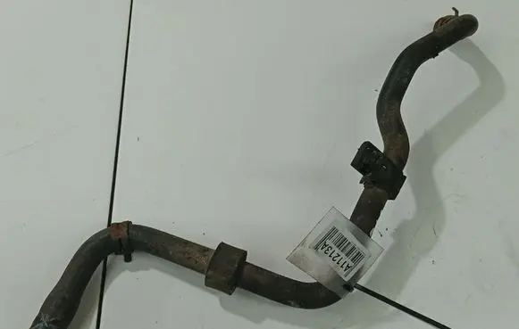 Volkswagen PASSAT B6 Engine coolant pipe/hose 