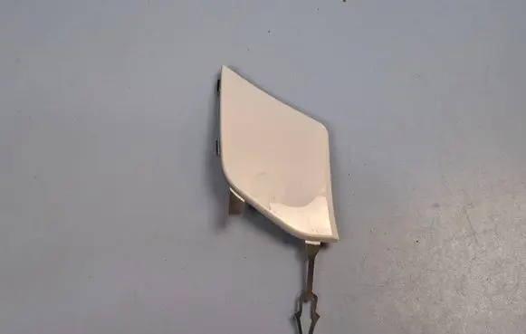 Opel Combo E Front tow hook cap/cover 9816788077