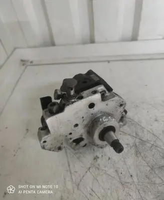 Audi A6 S6 C6 4F Fuel injection high pressure pump 059130755J 0445010125
