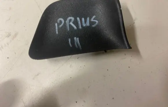 Toyota Prius (XW20) Other rear door trim element 6927847020