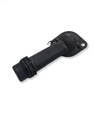 Volkswagen PASSAT B5.5 Engine coolant pipe/hose 06B121121