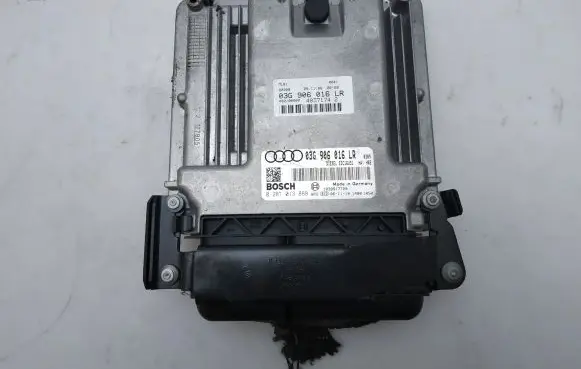 Audi A4 S4 B7 8E 8H Engine control unit/module 03G906016LR 0281013888