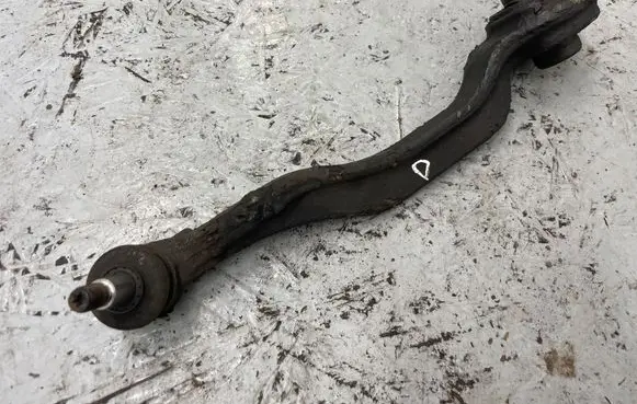 Mercedes-Benz E W211 Front lower control arm/wishbone