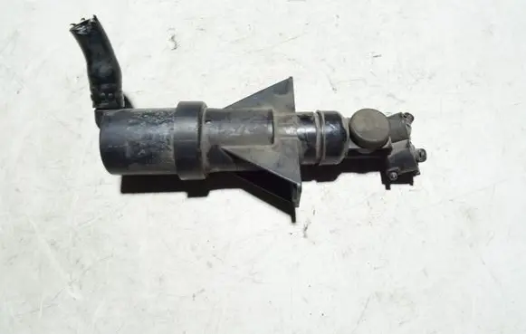 Audi A6 S6 C5 4B Windscreen/windshield washer pump