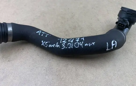 BMW X5 E53 Engine coolant pipe/hose 11537508688 11537500734 7508688