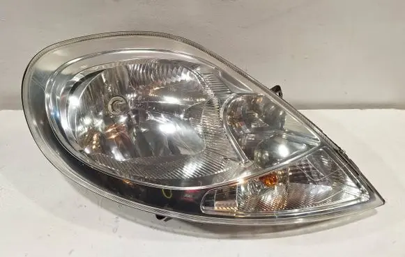 Renault Trafic II (X83) Headlight/headlamp 8200701356