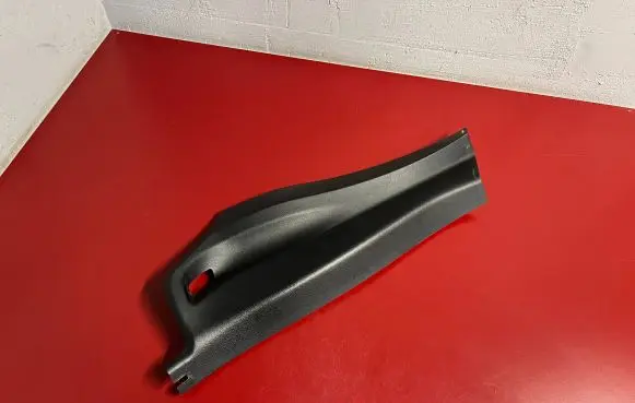 BMW X1 F48 F49 (C) pillar trim 7392879 51437392879