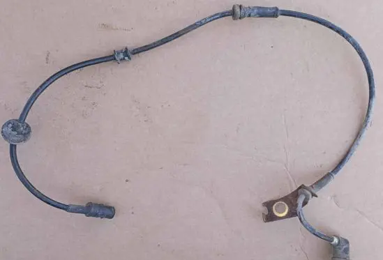 Jaguar XJ X40 ABS brake wheel speed sensor 30Y2