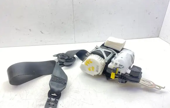 Volkswagen Golf VII Front seatbelt 34172624B 34149534 34120181