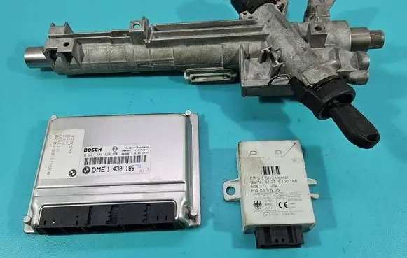 BMW 3 E46 Engine control unit/module ECU 0261204420 IMPRK1520291
