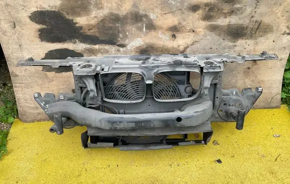 BMW 5 E39 Top upper radiator support slam panel 