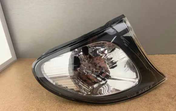 BMW 3 E46 Front indicator light 63136914200 63137165850 6914200