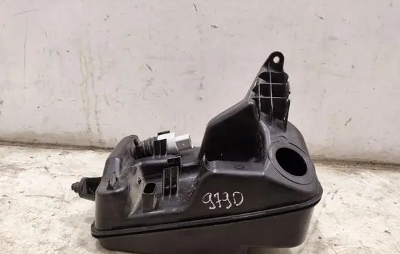 Mercedes-Benz EQS V297 Windshield washer fluid reservoir/tank A2978604400