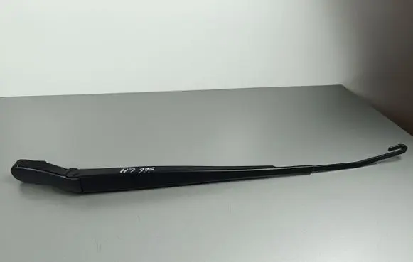 Ford F150 Front wiper blade arm