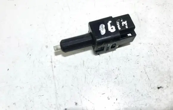 Clutch pedal sensor