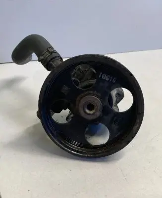 Opel Insignia A Power steering pump 13309336