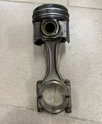 Ford Mondeo MK V Piston with connecting rod 9812818680