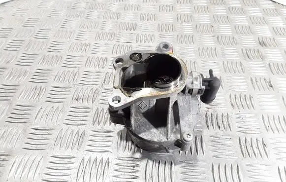 Renault Megane II Vacuum pump D163451323 310105